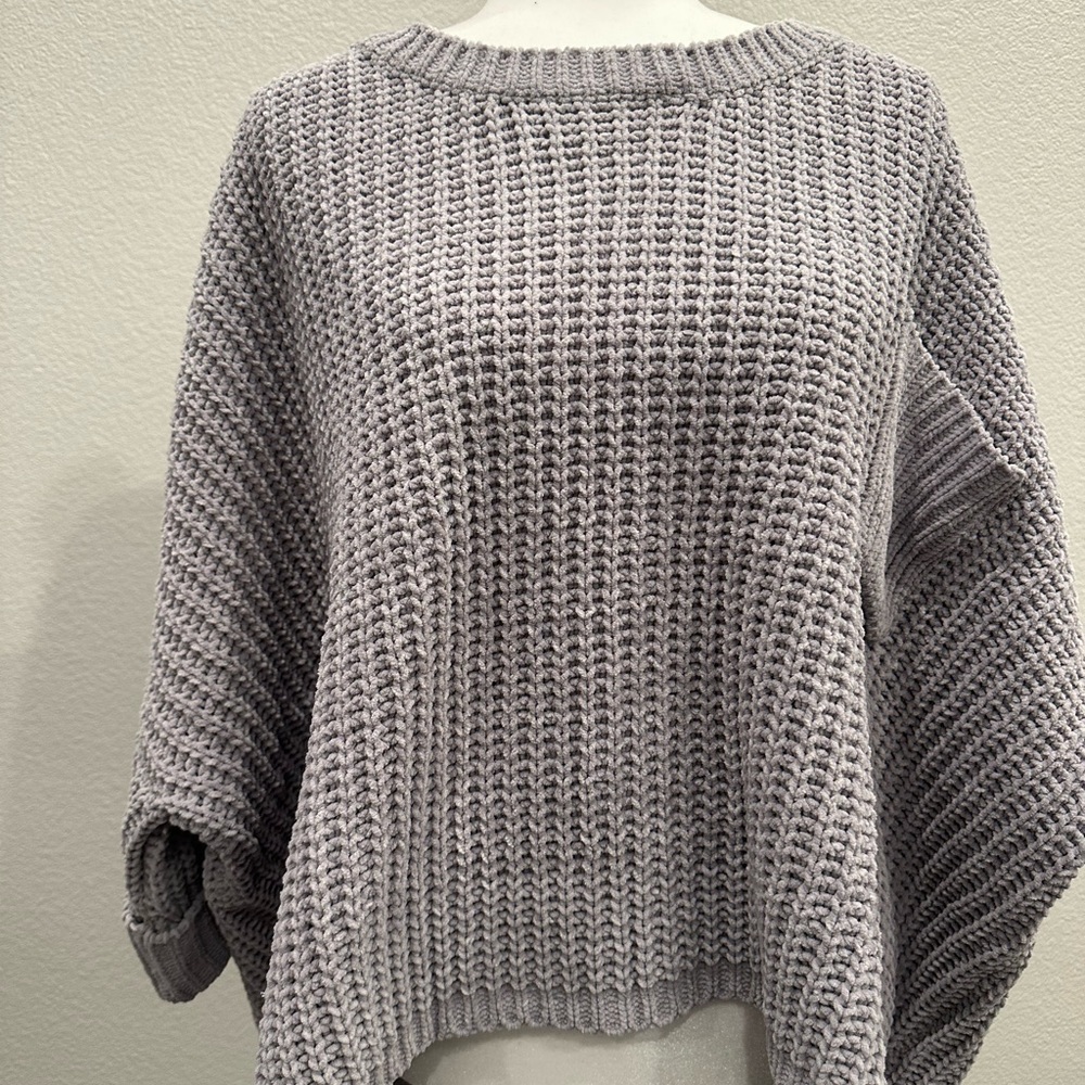 Size M Gray Oversized Sweater
